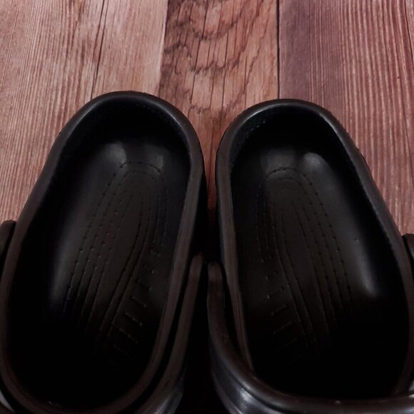 Rare Crocs Motion M10-11 W12-14 Black Capped Closed Toe Slip On Clogs Sandals - Picture 7 of 14